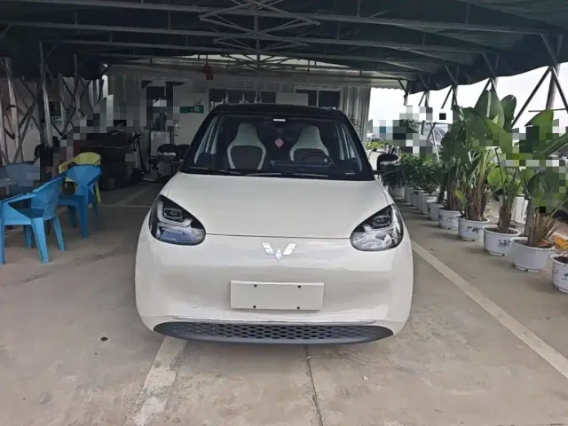 Wuling Bingo — Фото автомобиля 2