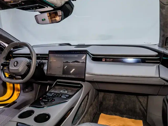 Lotus Emeya — Фото автомобиля 21