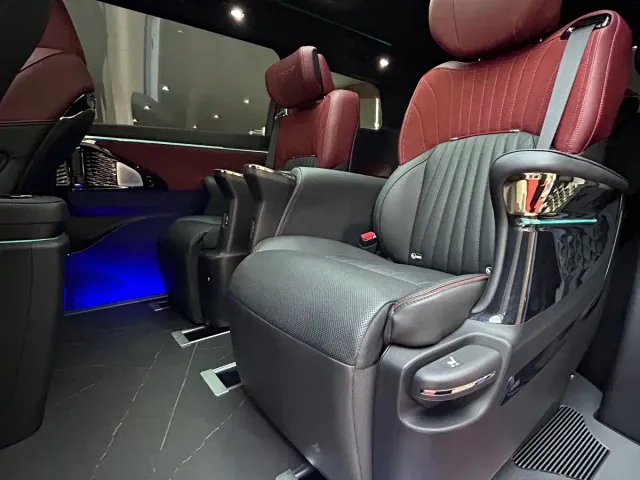 GAC Trumpchi M8 — Фото автомобиля 17