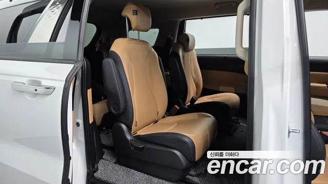 Kia Canival Carnival 4 поколение Дизель 9 мест Noblesse — Фото автомобиля 10