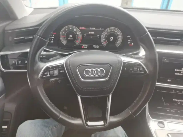 Audi A6L — Фото автомобиля 10