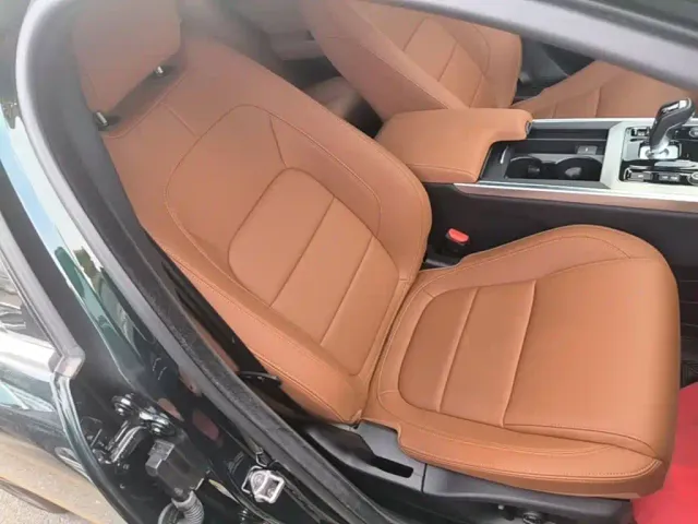 Jaguar XEL — Фото автомобиля 24