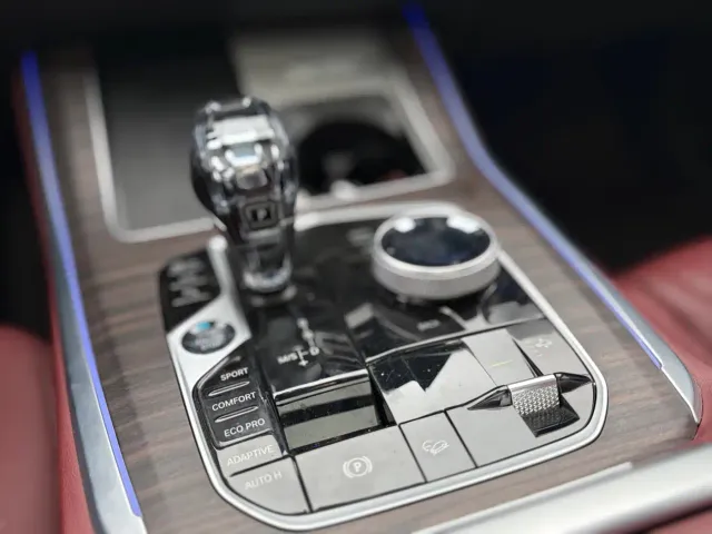 BMW X5 — Фото автомобиля 11
