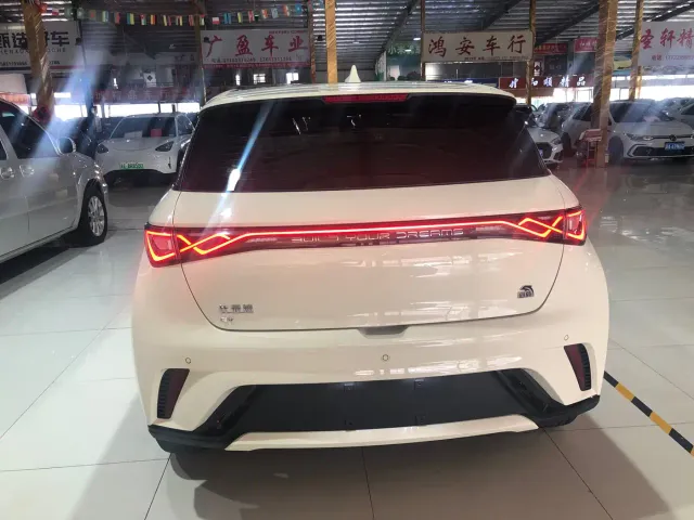 BYD Dolphin 2021 Model 405km Fashion Edition — Фото автомобиля 17