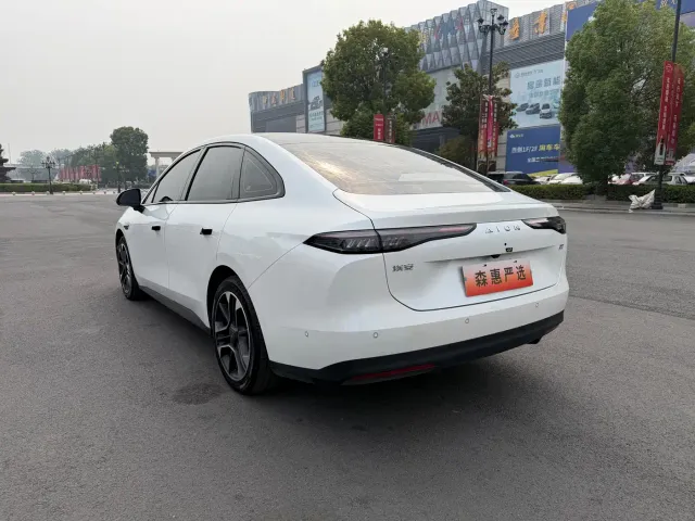 GAC Aion RT — Фото автомобиля 18