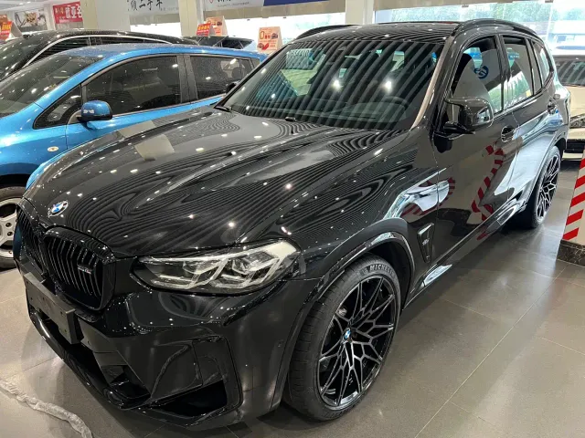 Фотография автомобиля — BMW X3 M