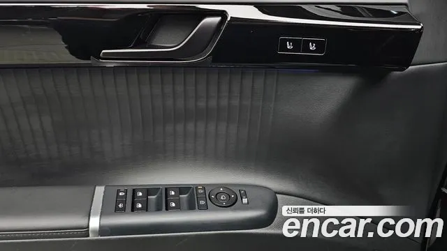 Hyundai Grandeur — Фото автомобиля 24