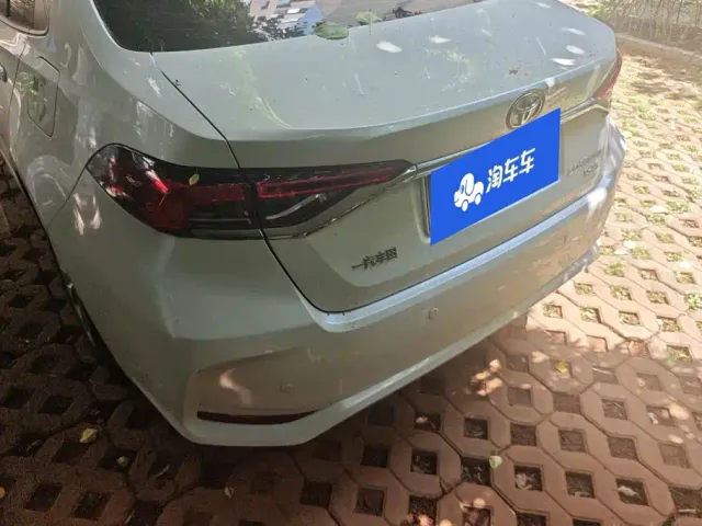 Toyota Corolla — Фото автомобиля 3