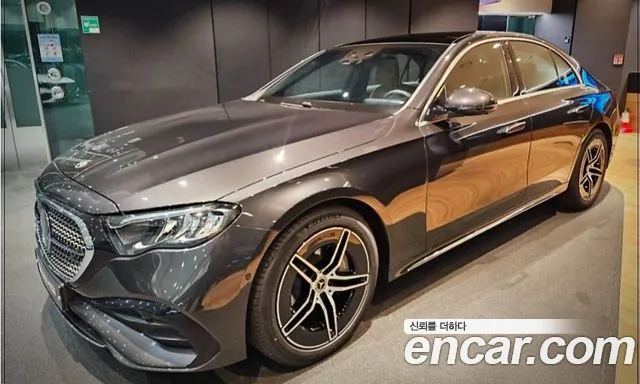 Фотография автомобиля — Mercedes-Benz E-Class W214