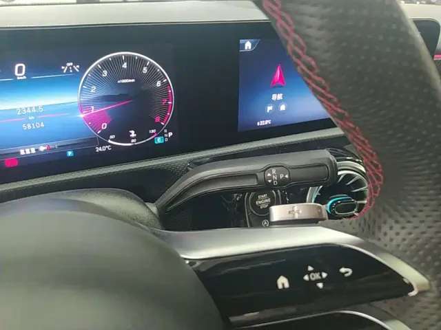 Mercedes-Benz A-Class — Фото автомобиля 13