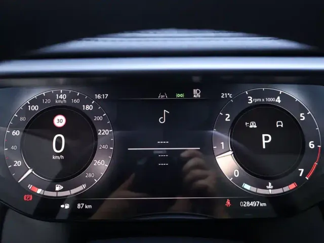 Land Rover Range Rover Sport — Фото автомобиля 15