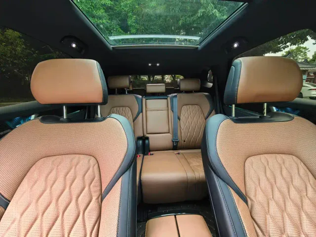 BYD Tang — Фото автомобиля 14