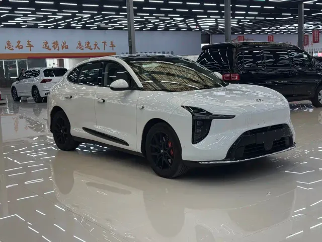 IM Motors LS6 — Фото автомобиля 2