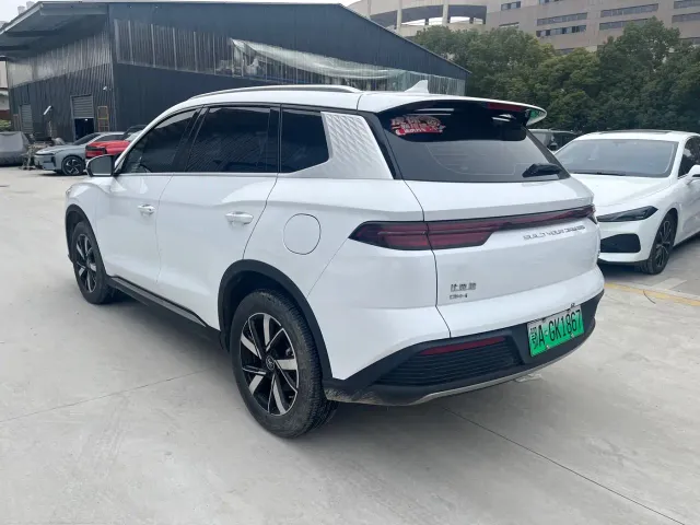 BYD Song Pro — Фото автомобиля 4