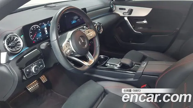 Mercedes-Benz CLA-Class — Фото автомобиля 14