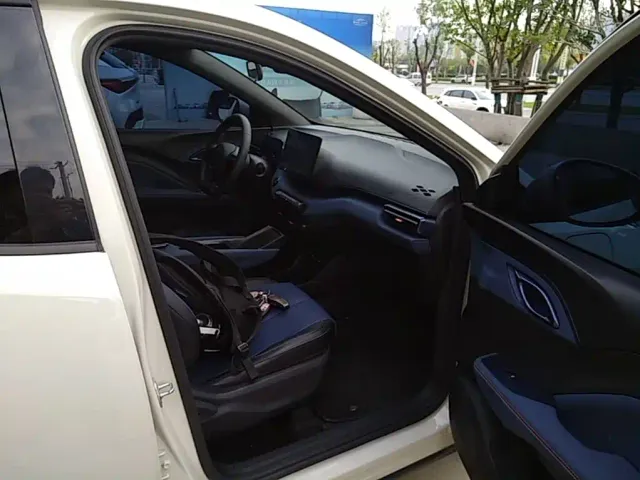 BYD Seagull — Фото автомобиля 24