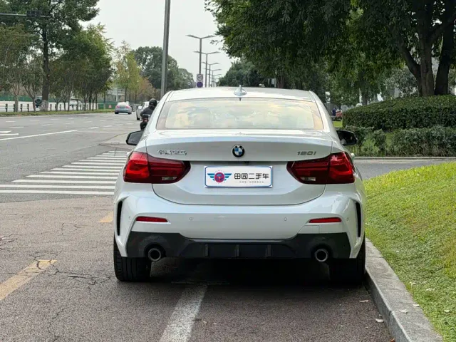 BMW 1 Series — Фото автомобиля 5