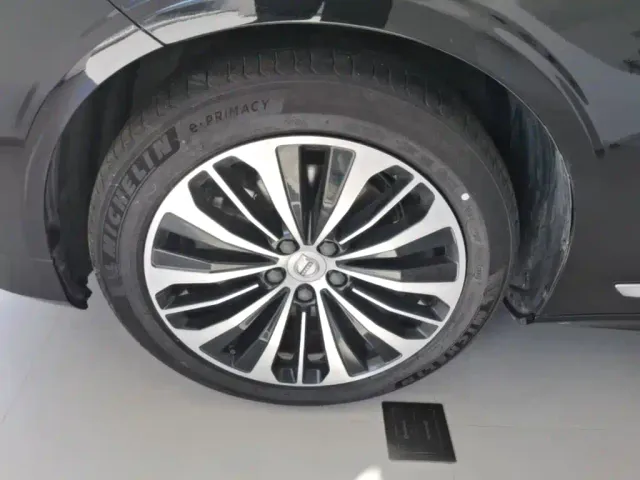 Volvo S90 — Фото автомобиля 22