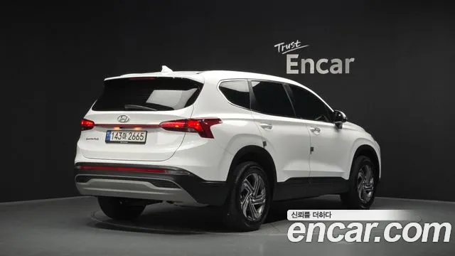 Hyundai Santafe Новый Santa Fe Бензин 2.5T 2WD — Фото автомобиля 2
