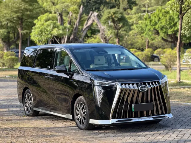 GAC Trumpchi E9 — Фото автомобиля 3