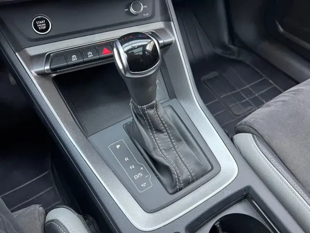 Audi Q3 — Фото автомобиля 11
