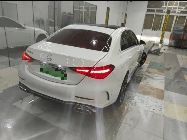 Mercedes-Benz C-Class — Фото автомобиля 4