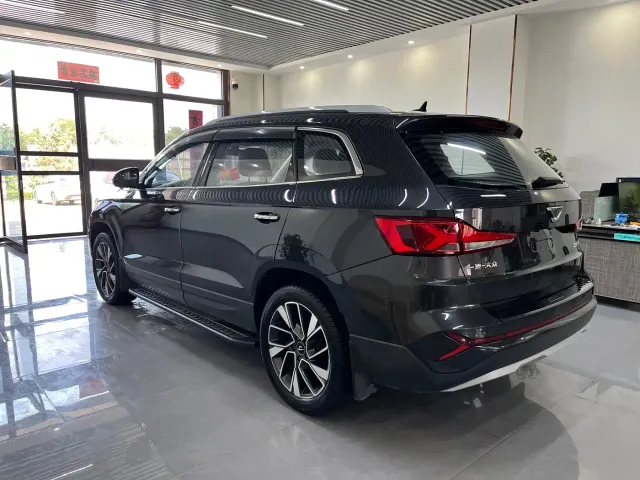Jetta VS7 — Фото автомобиля 6