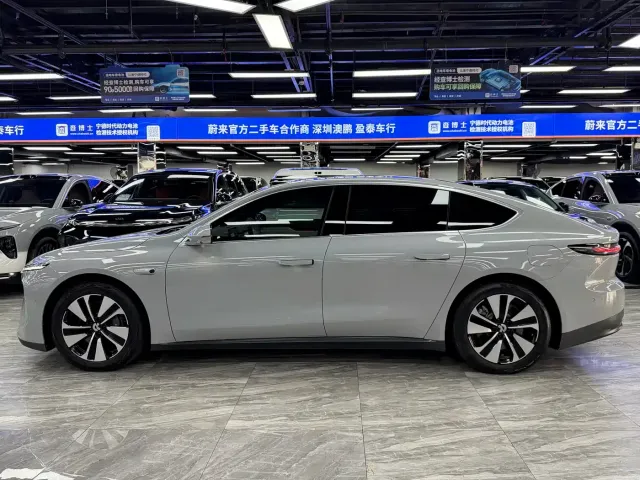 NIO NIO ET7 2022 75kWh — Фото автомобиля 4