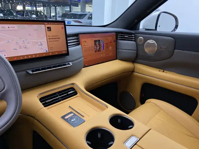 IM Motors LS8 — Фото автомобиля 17