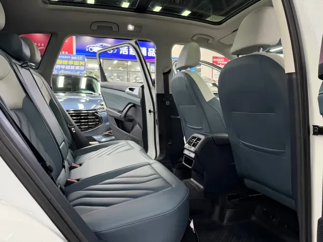 Volkswagen Tharu — Фото автомобиля 7