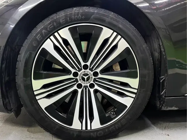 Mercedes-Benz EQS — Фото автомобиля 8