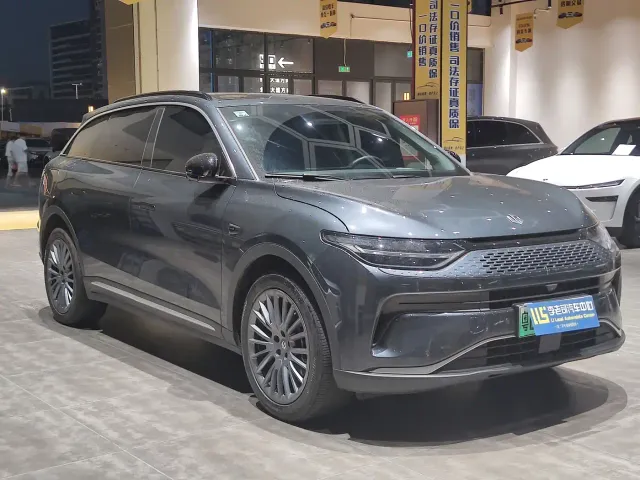 Leapmotor C11 — Фото автомобиля 3