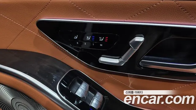Mercedes-Benz S-Class — Фото автомобиля 27