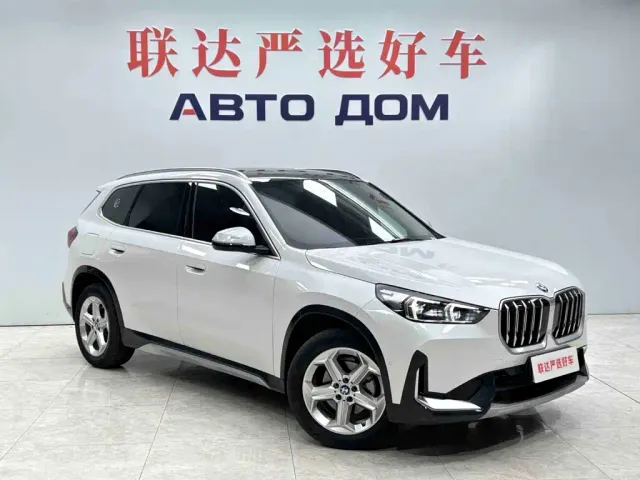 BMW X1 — Фото автомобиля 3