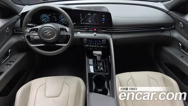 Hyundai Avante CN7 — Фото автомобиля 10