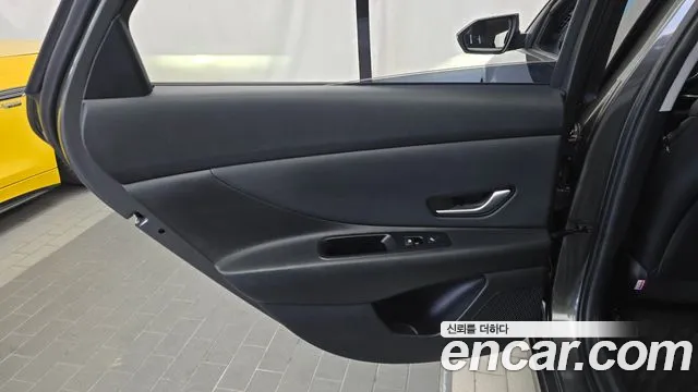 Hyundai Avante CN7 — Фото автомобиля 14