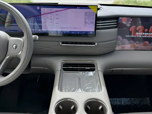 IM Motors LS9 — Фото автомобиля 21