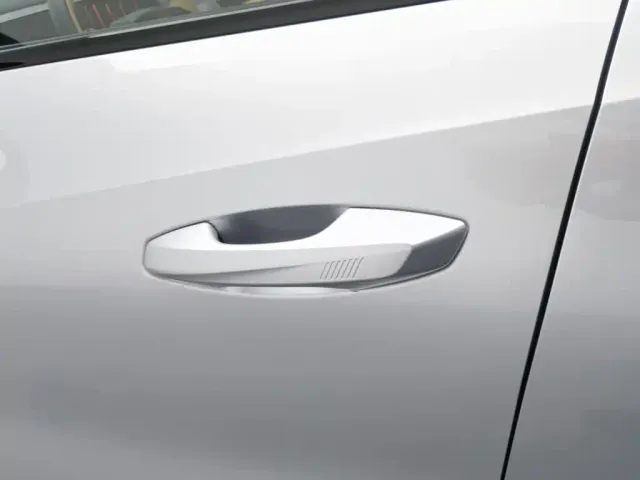Geely Boyue L — Фото автомобиля 18