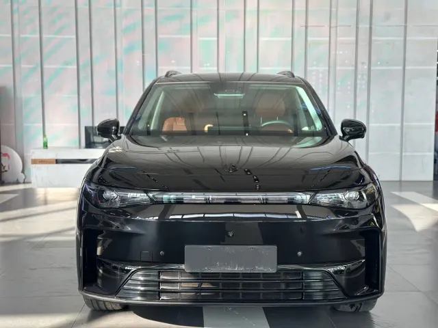 Leapmotor C16 — Фото автомобиля 2