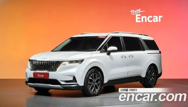 Фотография автомобиля — Kia Carnival