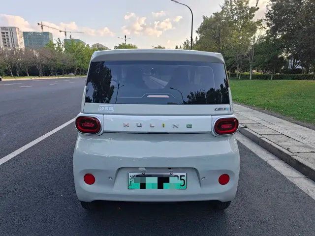 Wuling Hongguang Mini EV — Фото автомобиля 4