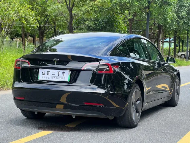 Tesla Model 3 2022 Model Rear-Wheel Drive Version — Фото автомобиля 9