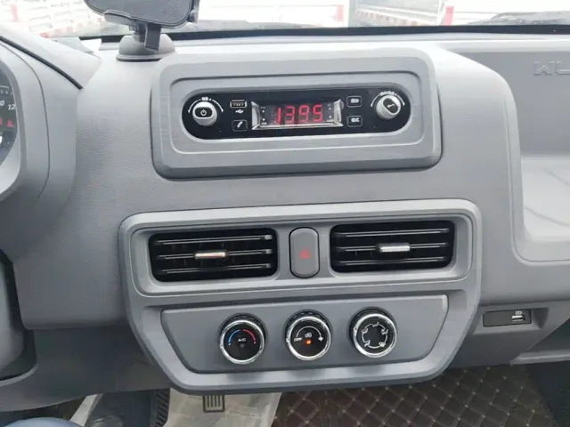 Wuling Yangguang — Фото автомобиля 8