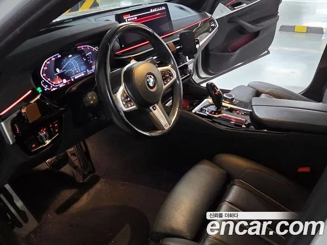 BMW 5 Series G30 — Фото автомобиля 7