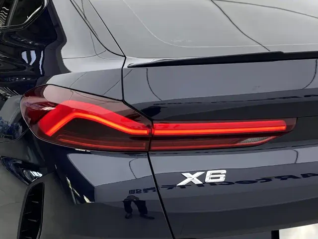 BMW X6 — Фото автомобиля 3