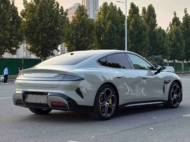Xiaomi SU7 — Фото автомобиля 14
