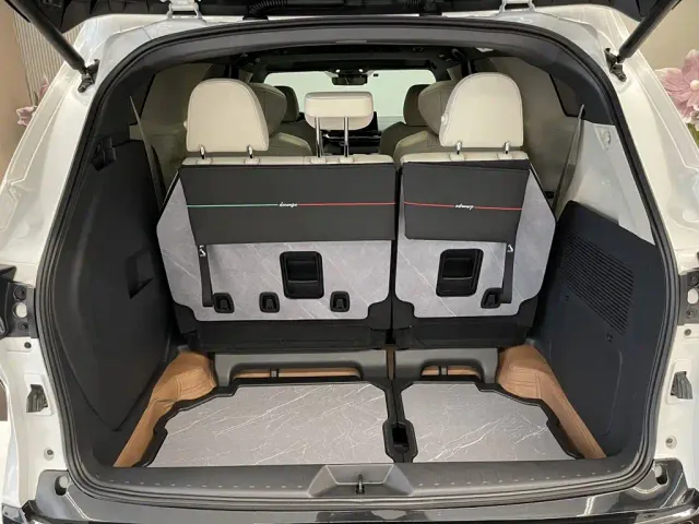 Toyota Granvia — Фото автомобиля 28