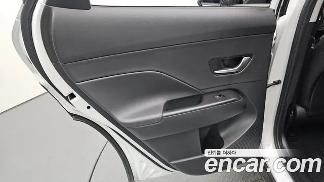 Hyundai Kona SX2 — Фото автомобиля 14