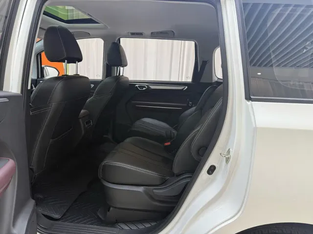 GAC Trumpchi M6 — Фото автомобиля 8