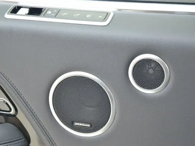 Land Rover Range Rover — Фото автомобиля 12